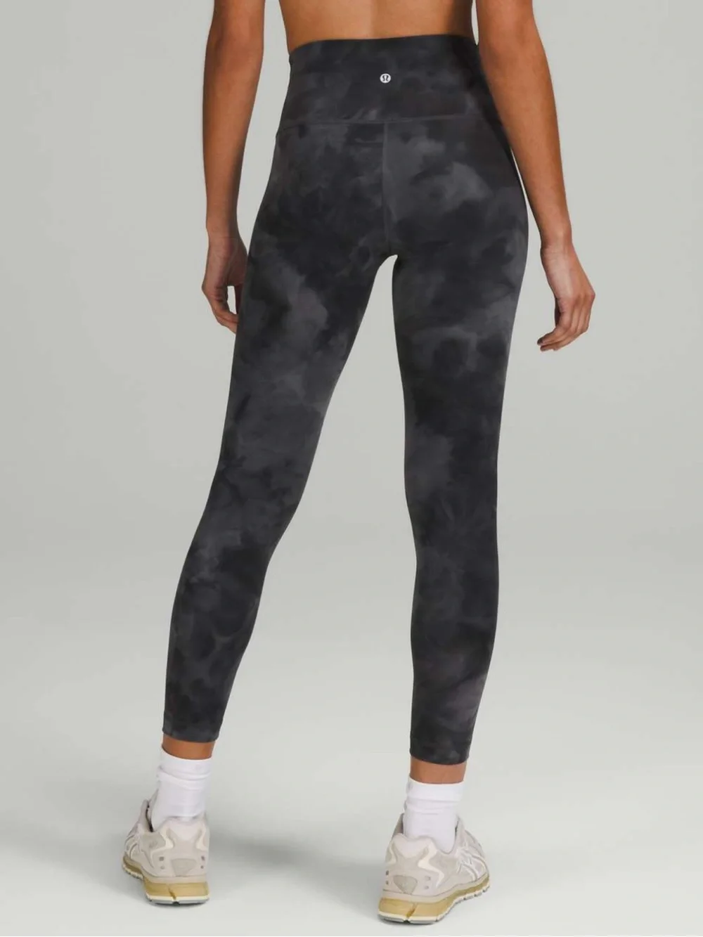 Lululemon Wunder Train High-Rise Leggings size 8